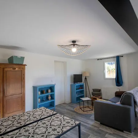 Modern Apt With Garden Terrace Wifi In Apartman Fréjus